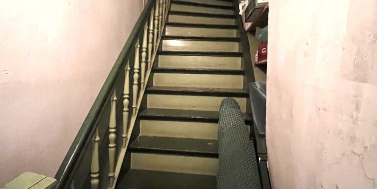 Treppe zum Spitzboden