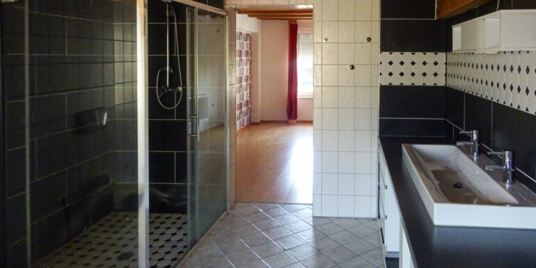 Badezimmer OG Altbau