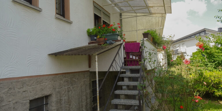 Balkon EG mit Zugang zum Garten