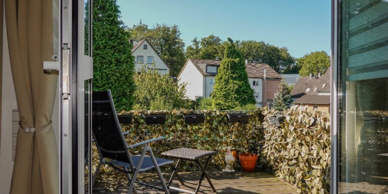 Der Balkon mit Blick ins Grüne