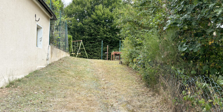 Zugang zur Grünfläche hinter dem Haus