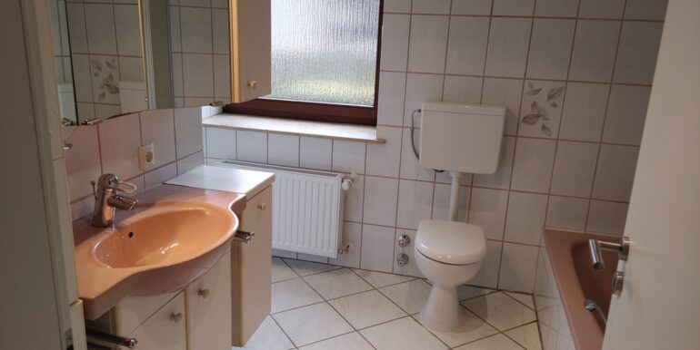 Badezimmer EG